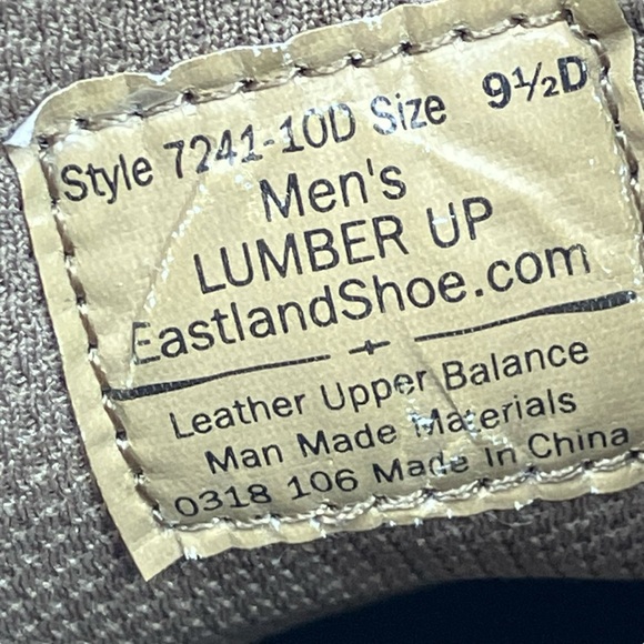 NWOB Eastland Men's Oxblood Leather Lumber Up Moc Toe Boots Size 9.5D - Picture 14 of 16